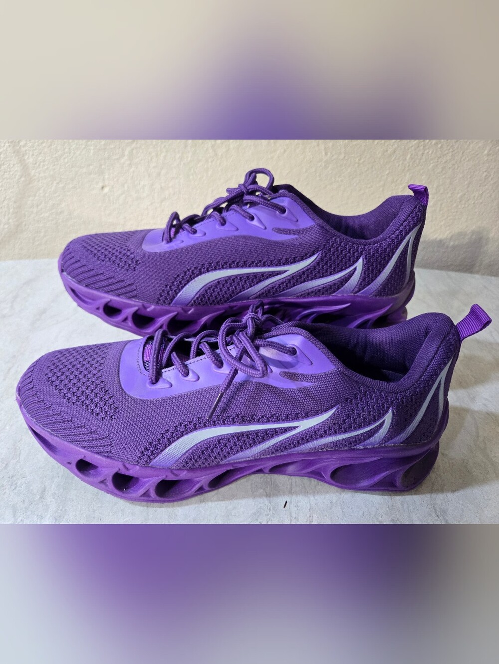NWOT Unbranded Tennis Shoes